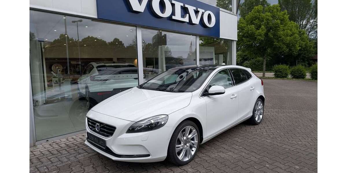 Volvo V40 46.000 km 15.490 &euro; Offenburg-Rammersweier 77654