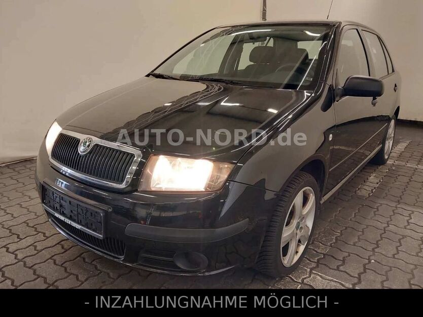 Skoda Fabia 89.000 km 3.990 € Neumünster 24534