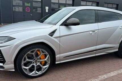 Lamborghini Urus 56.000 km 225.000 &euro; Jüterbog 14913