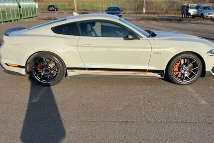 Ford Mustang 46.000 km 46.900 &euro; Wiesbaden 65203