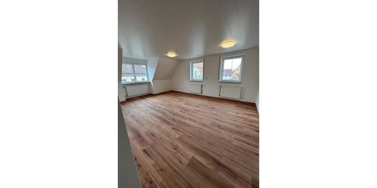 Ruhige helle 3-Zimmer - Wohnung in Herrieden Zentrum zu Vermieten 3 zimmer