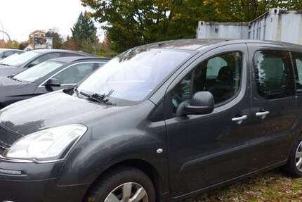 Citroen Berlingo 119.957 km 8.870 € Potsdam 14480