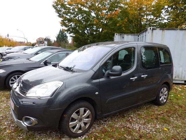 Citroen Berlingo 119.957 km 8.870 € Potsdam 14480