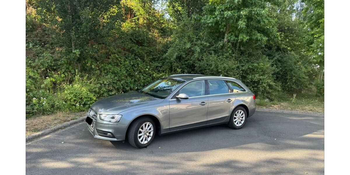 Audi A4 195.236 km 8.190 &euro; Rheda-Wiedenbrück 33378