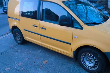 VW Caddy 211.000 km 2.400 &euro; Lübeck 23566