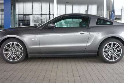Ford Mustang 21.335 km 26.000 € Niddatal 61194