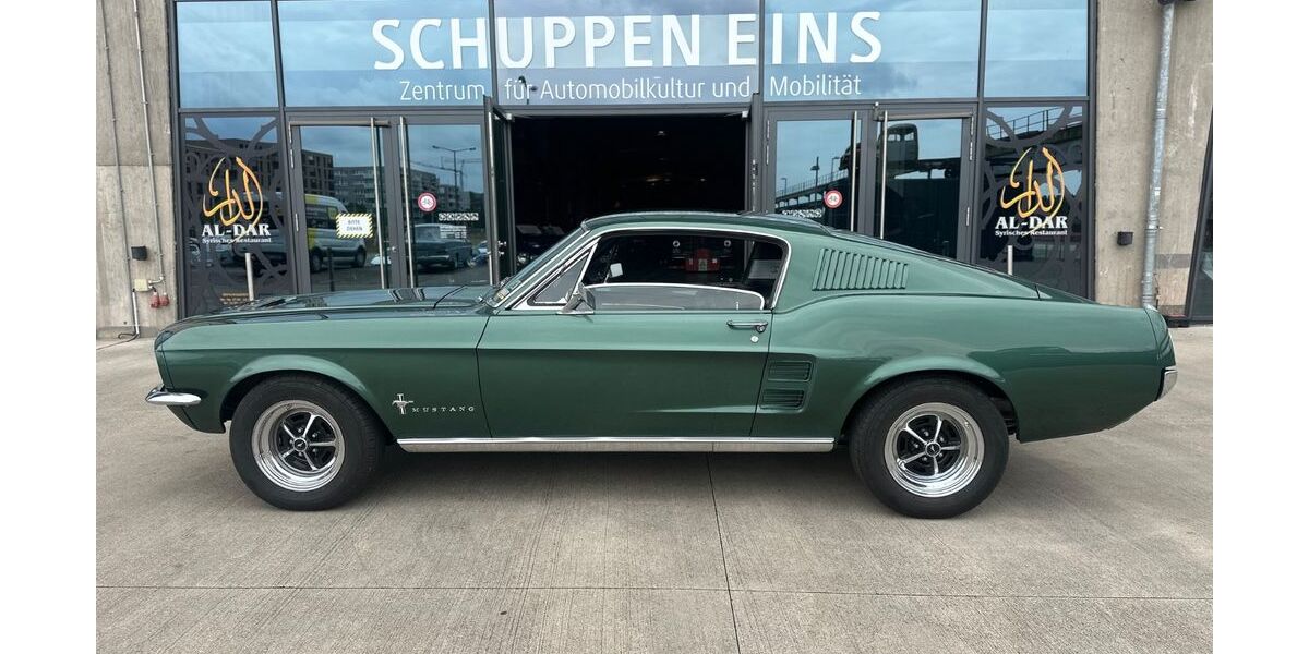 Ford Mustang 12.345 km 57.900 &euro; Bremen Überseestadt 28217