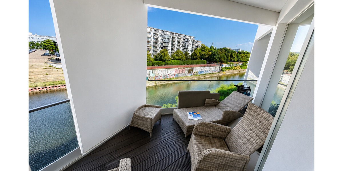 ETW aus 2021-Berlin-Mitte mit spektakulären Wasserblick, Balkon & hochmoderner Ausstattung -Top Lage - Etagenwohnung Berlin Mitte | Angebot:27262285