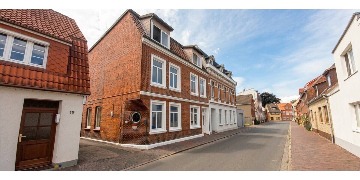 Mehrfamilienhaus, Wohnhaus Glückstadt - 229.000&euro; | Angebot:26387951