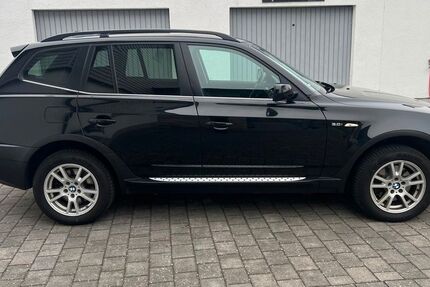 BMW X3 200.000 km 6.500 &euro; Dingolfing 84130