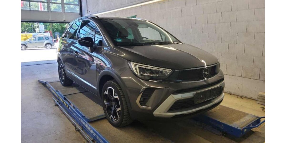 Opel Crossland (X) 52.824 km 17.500 &euro; Berlin 12359
