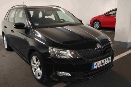 Skoda Fabia 111.000 km 5.800 &euro; Wiesbaden 65191