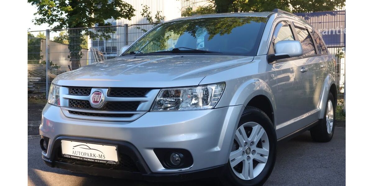 Fiat Freemont 147.612 km 8.990 &euro; München 81243
