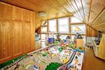 Einfamilienhaus Bad Arolsen - 12 Zimmer, 550 m&sup2;, 849.000&euro; | Angebot:22915312