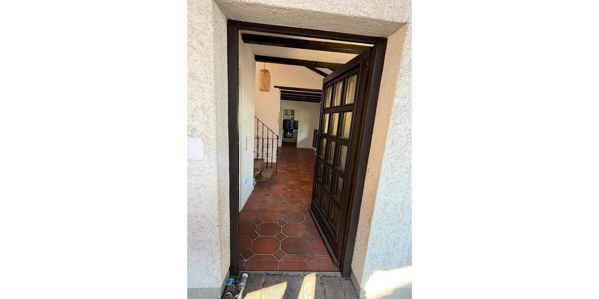 Einfamilienhaus Kusel - 10 Zimmer, 182 m&sup2;, 300.000&euro; | Angebot:26183932