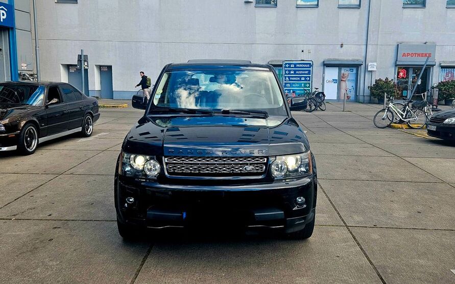Land Rover Range Rover Sport 78.000 km 21.000 € Berlin 10553