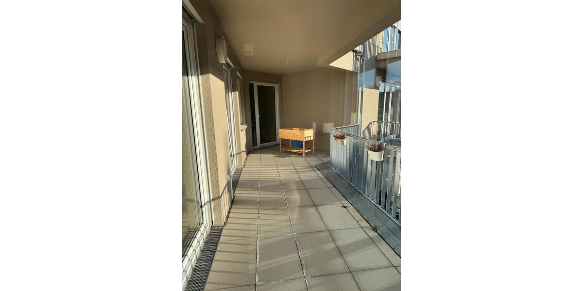 Etagenwohnung Schorndorf - 4 Zimmer, 106 m&sup2;, 2.100&euro; | Angebot:26038198