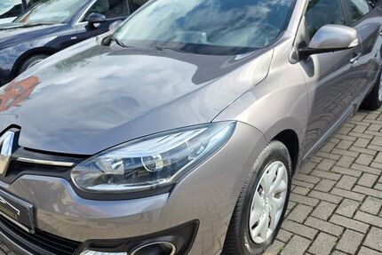 Renault Megane 152.152 km 4.998 &euro; Seesen 38723