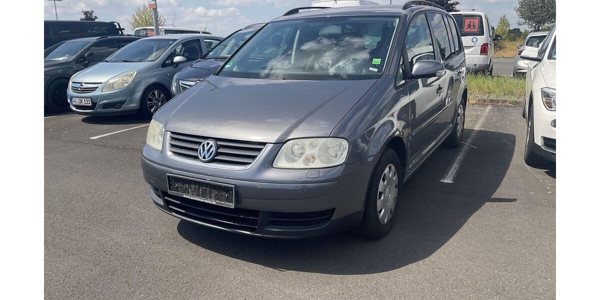 VW Touran 135.000 km 4.990 &euro; Lehrte 31275