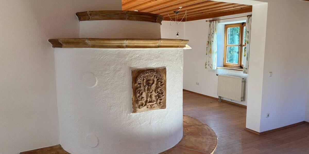 Einfamilienhaus Edling Hart - 6 Zimmer, 200 m&sup2;, 2.200&euro; | Angebot:26853020