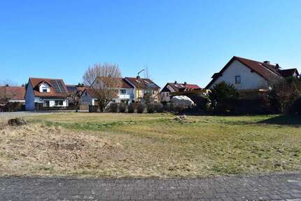 Grundstück zu verkaufen in Roth 583.000 € 805 m²
