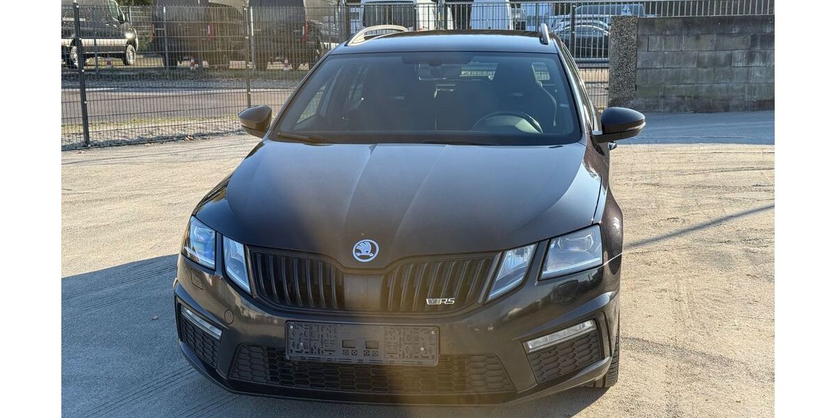 Skoda Octavia 180.000 km 15.400 &euro; Rotenburg Wümme 27356