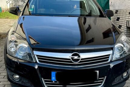 Opel Astra 198.880 km 2.699 &euro; Adenau 53518