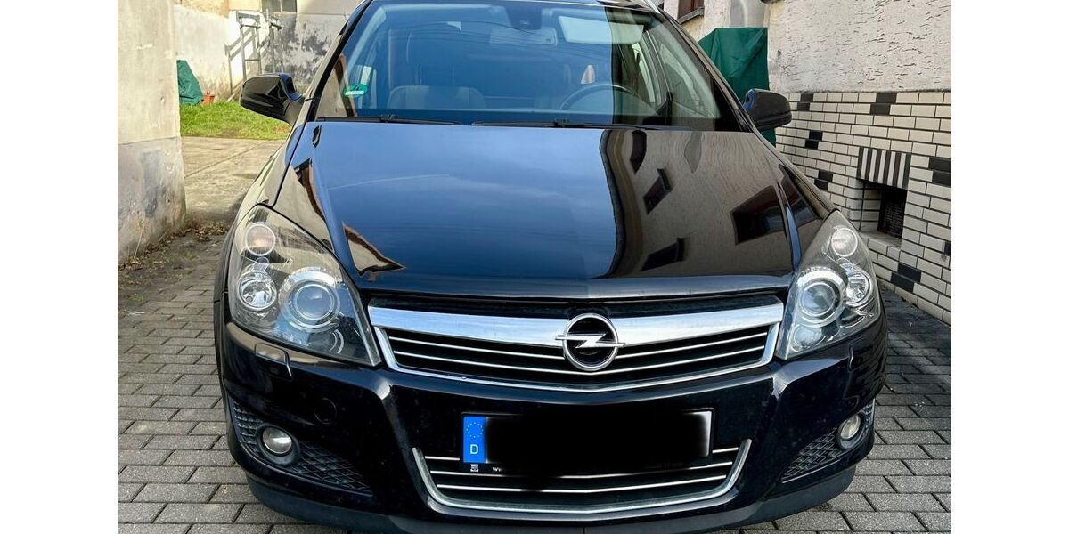 Opel Astra 198.880 km 2.699 &euro; Adenau 53518