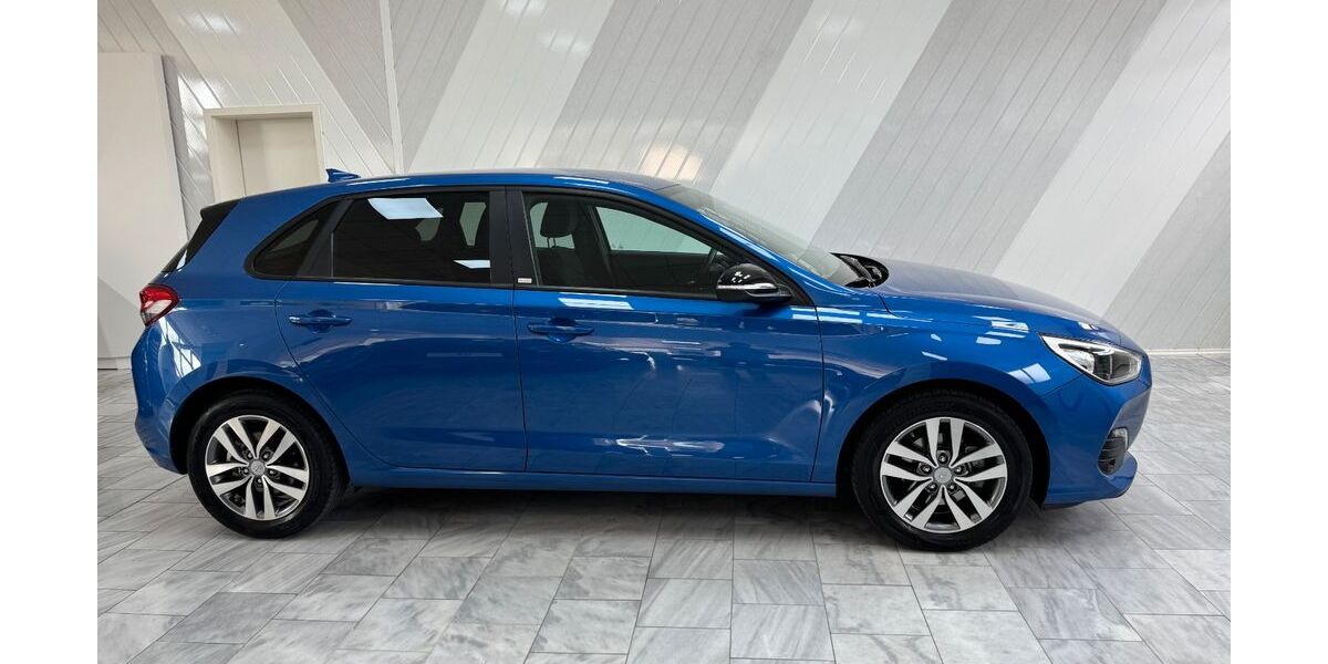 Hyundai i30 61.377 km 12.250 &euro; Liebenburg 38704
