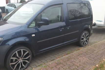 VW Caddy 195.000 km 8.900 &euro; Wolfsburg 38448
