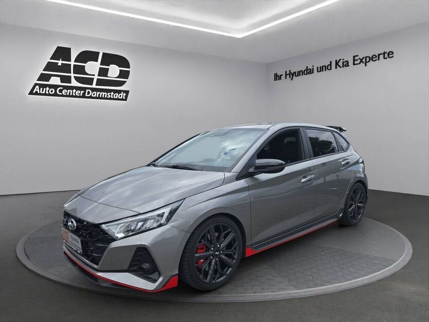 i20