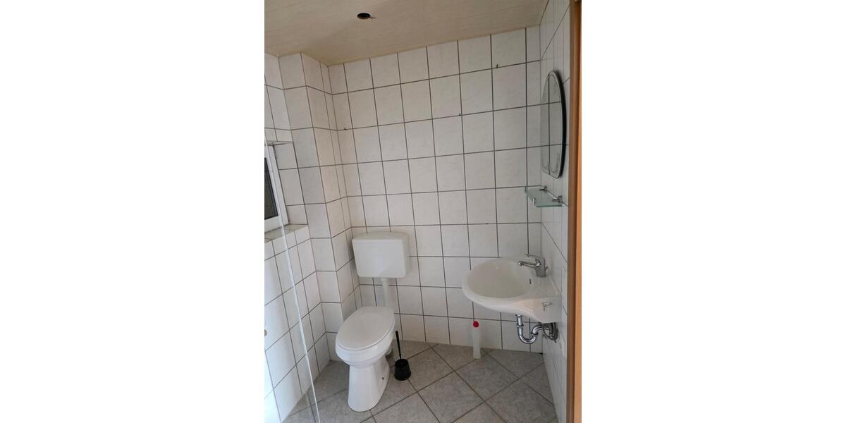 Einfamilienhaus Itzehoe - 3 Zimmer, 105 m&sup2;, 1.200&euro; | Angebot:26041407