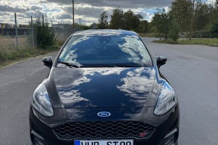 Ford Fiesta 64.200 km 17.700 &euro; Leipzig 04317