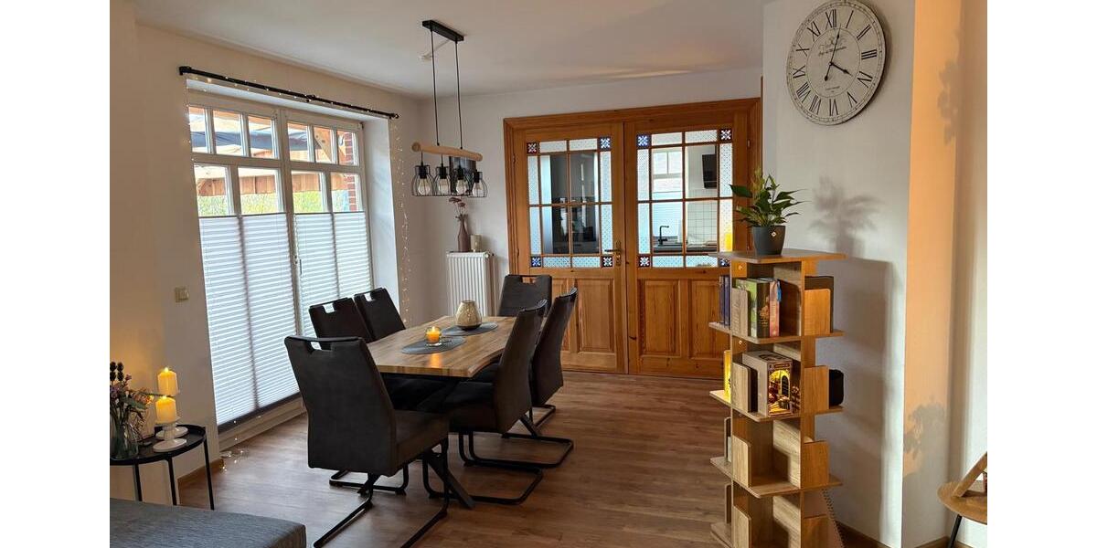 Doppelhaushälfte Apen - 3 Zimmer, 115 m&sup2;, 980&euro; | Angebot:26249357