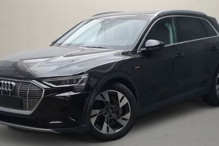 Audi e-tron 36.332 km 36.590 &euro; Garmisch-Partenkirchen 82467