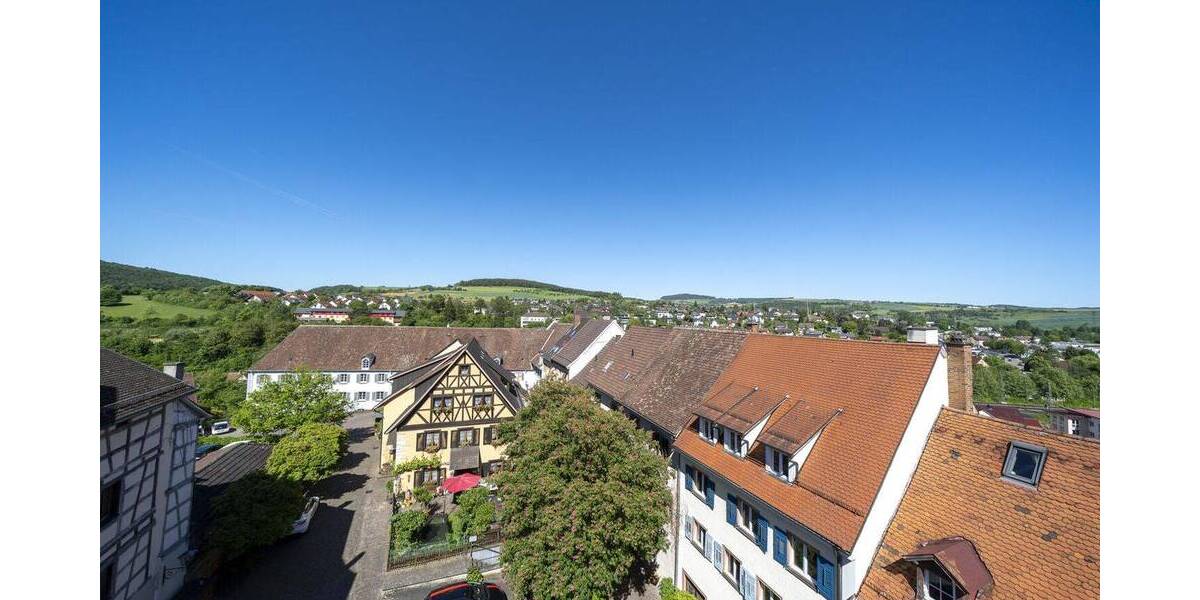 Etagenwohnung Engen - 5 Zimmer, 180 m&sup2;, 470.000&euro; | Angebot:26731043