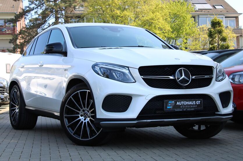 Mercedes-Benz GLE 43 AMG 96.980 km 41.999 € Düsseldorf 40625