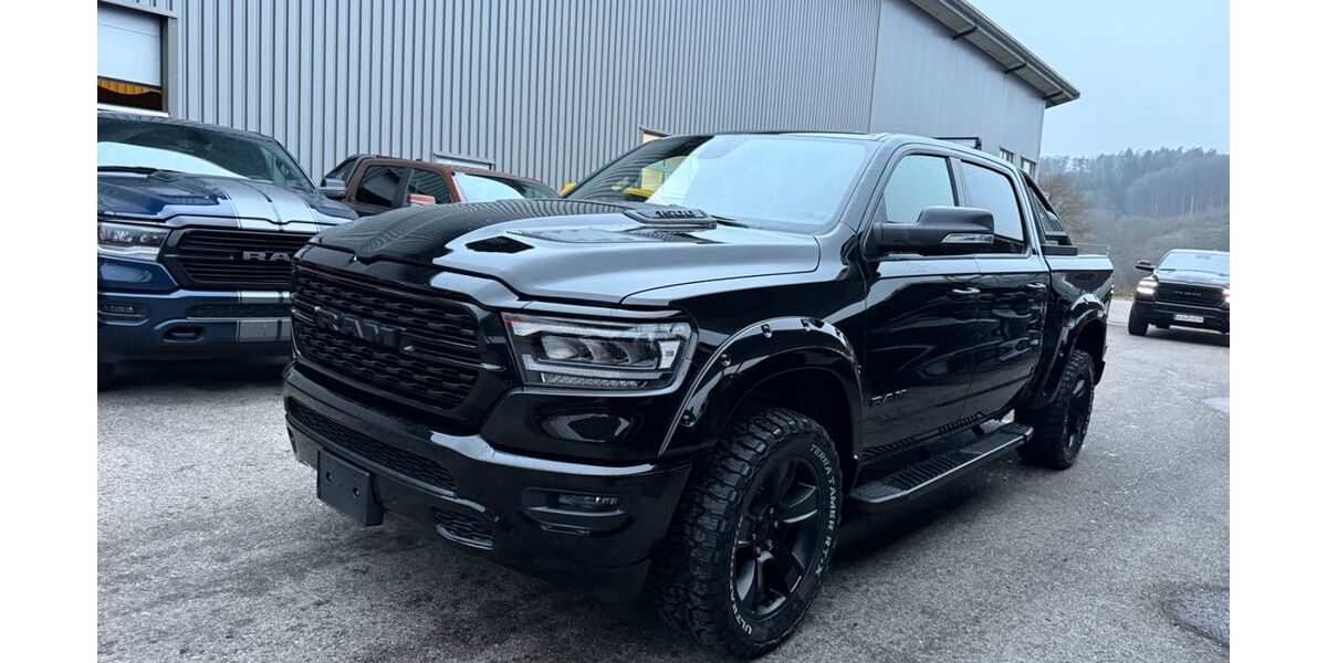 Dodge RAM 62.000 km 49.900 &euro; Treuchtlingen 91757