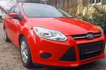 Ford Focus 210.000 km 4.299 &euro; Neustadt a.d.Aisch 91413