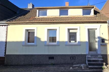 Charmantes Einfamilienhaus mit Garten in SB - Dudweiler 5 zimmer