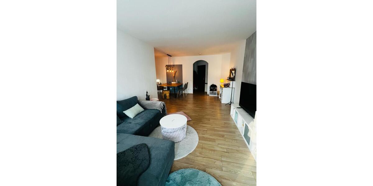 Dachgeschoßwohnung Hanau Groß-Steinheim - 3 Zimmer, 74 m&sup2;, 910&euro; | Angebot:24870323