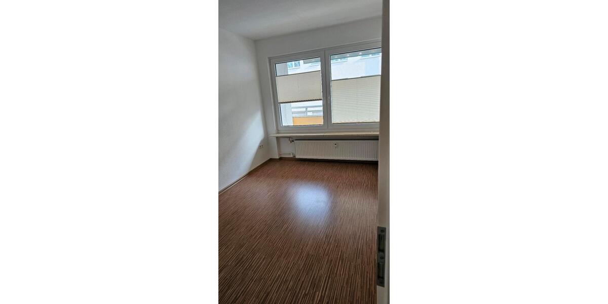 Etagenwohnung Aschaffenburg Österreicher Kolonie - 3.5 Zimmer, 85 m&sup2;, 329.000&euro; | Angebot:25982377