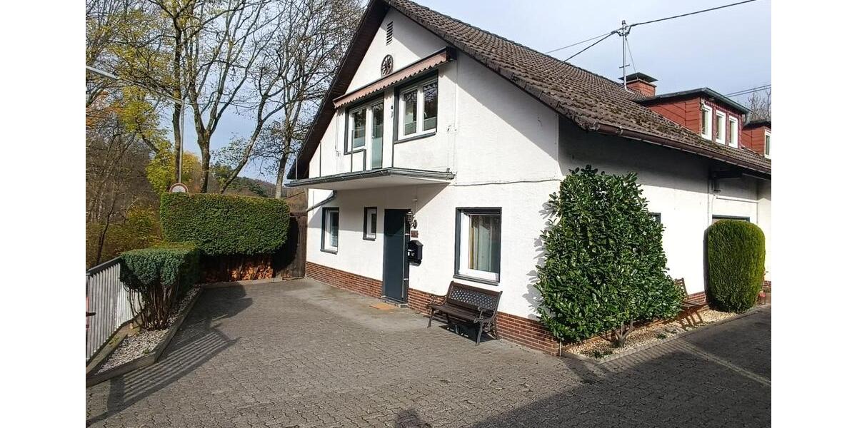 Doppelhaushälfte Siegen Eiserfeld - 4 Zimmer, 103 m&sup2;, 250.000&euro; | Angebot:25084503