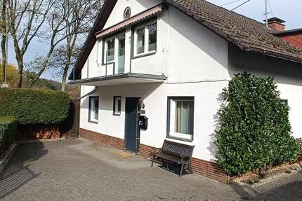 Haus Siegen Eiserfeld - 4 Zimmer, 103 m&sup2;, 250.000&euro; | Angebot:25084503