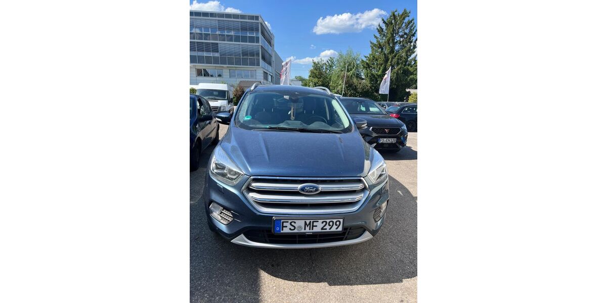 Ford Kuga 70.000 km 14.700 &euro; Neufahrn 85375