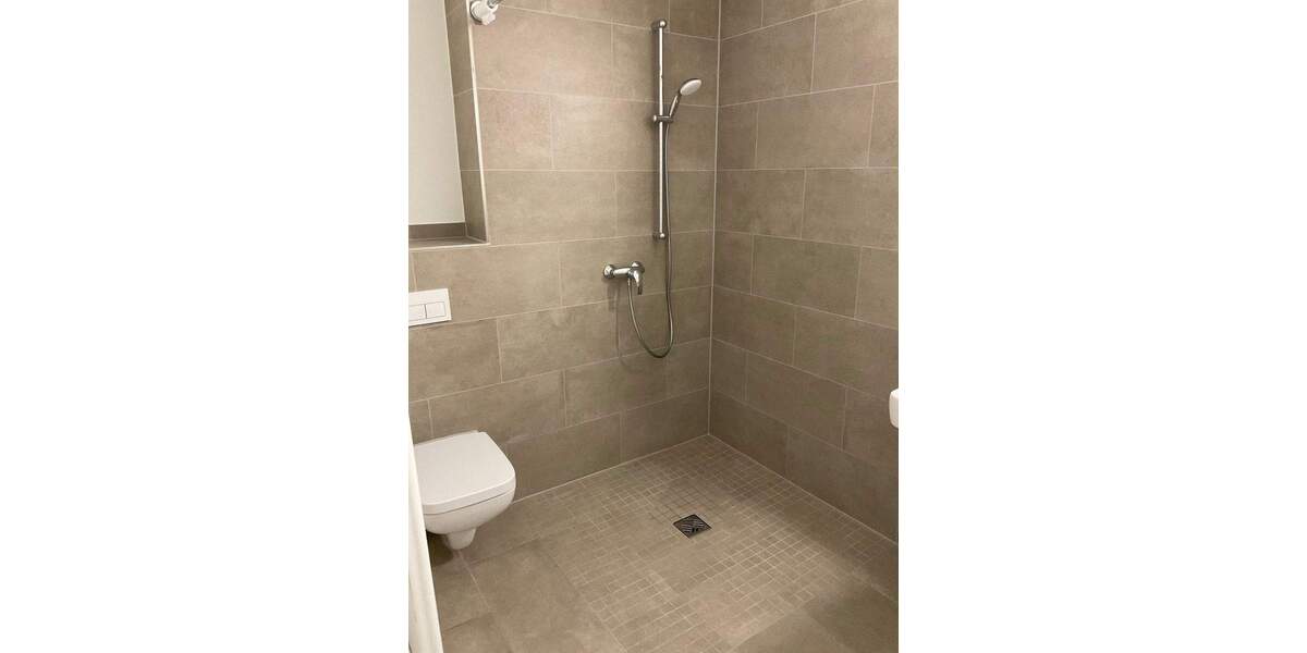 Terrassenwohnung Hannover Bemerode - 4 Zimmer, 123 m&sup2;, 1.909&euro; | Angebot:25096135