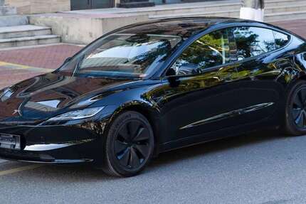 Tesla Model 3 26.150 km 42.150 &euro; Hamburg 22119