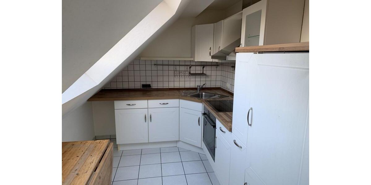 Dachgeschoßwohnung Kamp-Lintfort Lintfort - 2 Zimmer, 47 m&sup2;, 400&euro; | Angebot:25520035