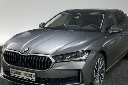 Skoda Superb 12.300 km 45.960 € München 80687