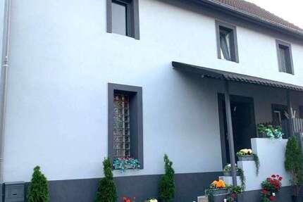 Haus Nidda - 4 Zimmer, 140 m&sup2;, 360.000&euro; | Angebot:25201446